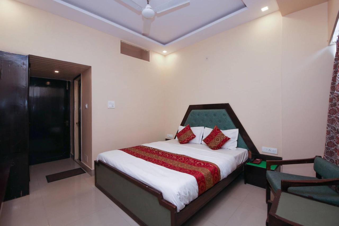 Oyo 9757 Hotel Siddharth Jabalpur Exterior photo